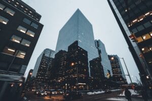 Top 5 Investor Mistakes in Canada – Common investing pitfalls and how to avoid them in 2025.